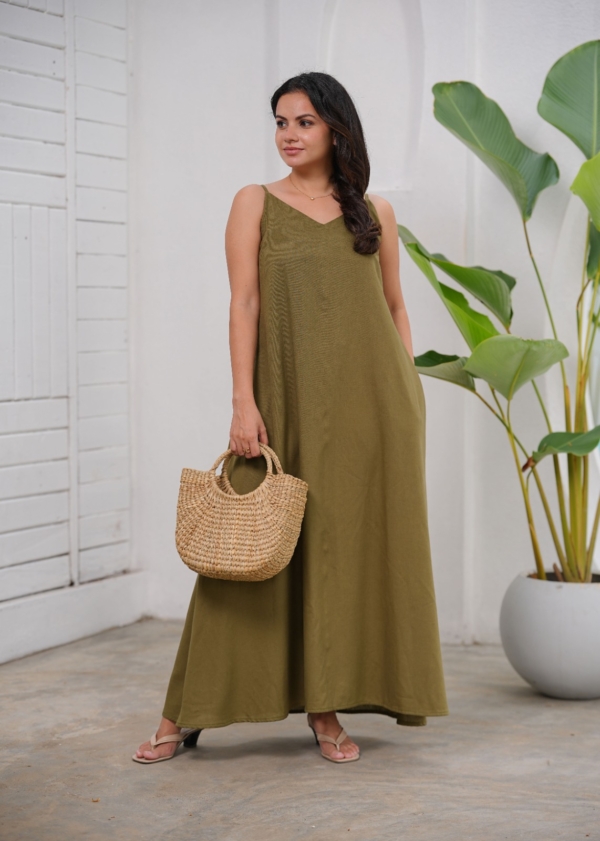 Midnight Bloom Elegance